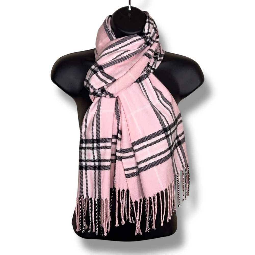 NWOT Pink Cashmere Feel Plaid Scarf Made In Italy Preppy Fringe Accent Soft Knit